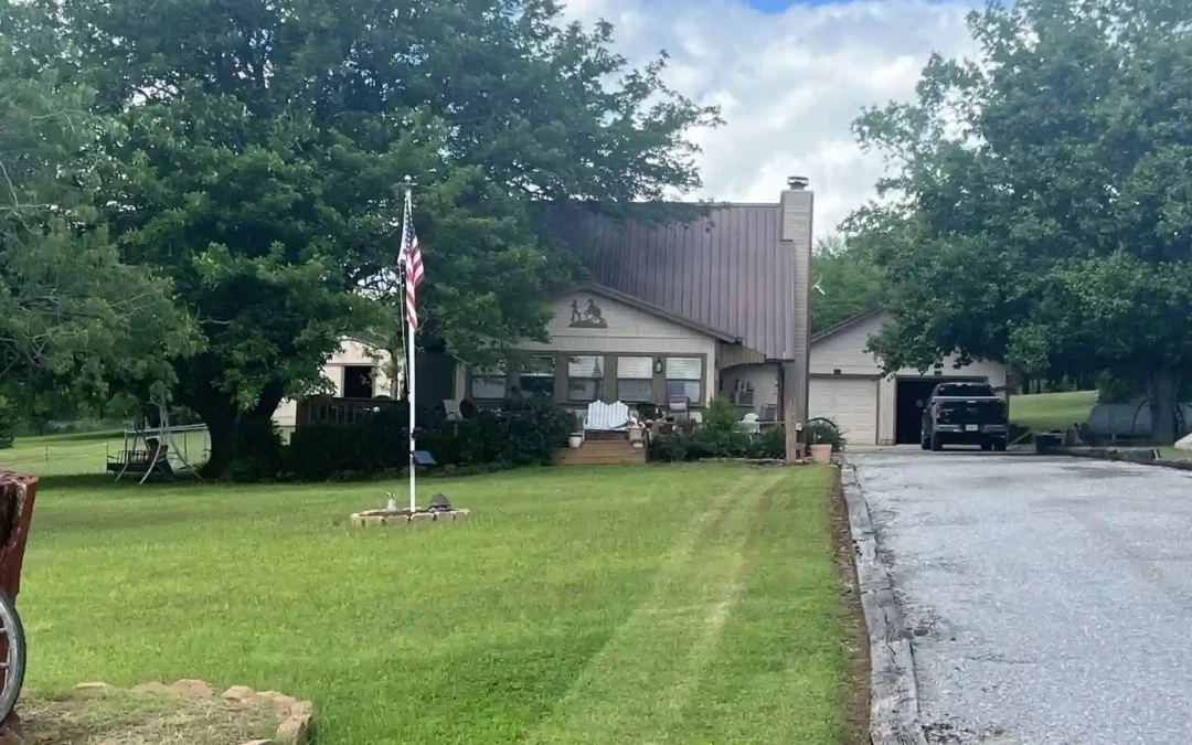 Living Estate Auction